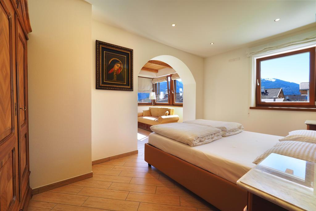 Villa Prafiori カヴァレーゼ エクステリア 写真